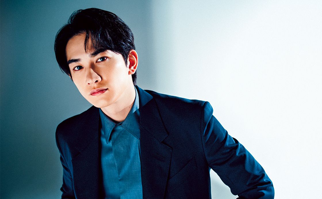 町田啓太《プロフェッショナルの肖像「PRO-FILE」》　