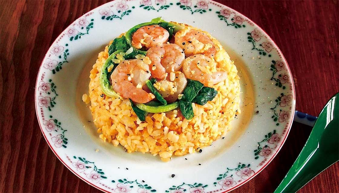 《めしうまナイト》マヨで炒めるえびたまチャーハン