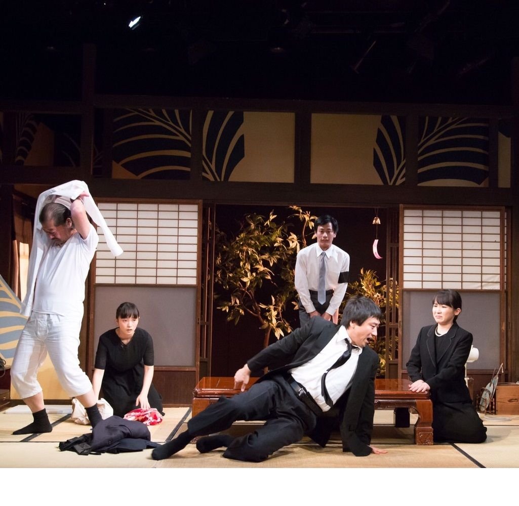《赤坂見附》演劇ユニット「トローチ」の第３回公演『エキスポ』、赤坂 RED/THEATERで29日(日)まで上演