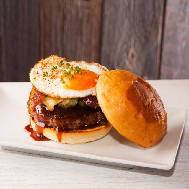 《表参道》大人気のUMAMI BURGER　初めての大型メニューリニューアル！