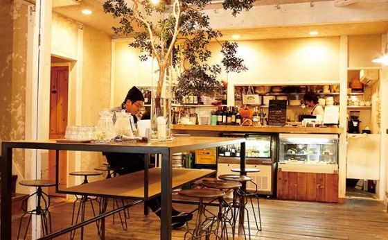 アイデアみなぎる休憩スポット［田原町で日用品探し 03］