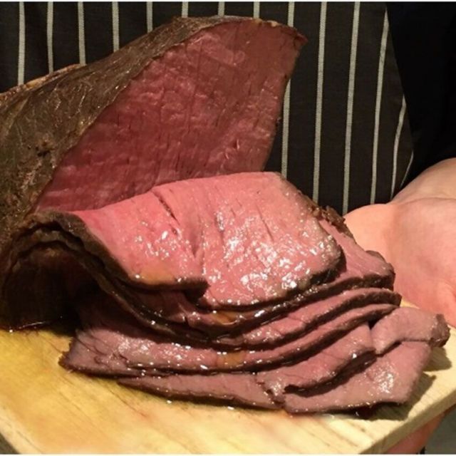 《渋谷》花より団子の肉女子会！　３種のお肉食べ放題＆飲み放題で2500円