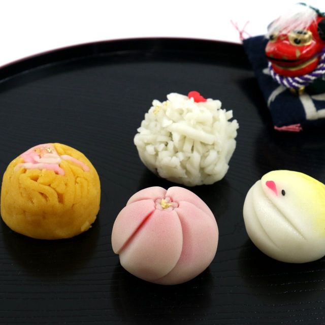 《新宿》女性バイヤーお薦めの迎春の和菓子