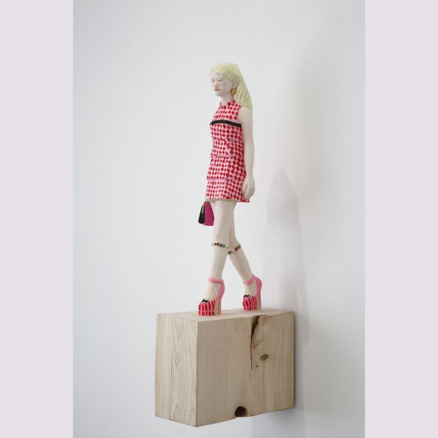 《六本木》強くてかっこいい女性　飯沼英樹の個展