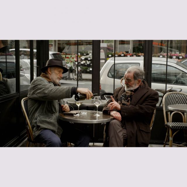 映画「皆さま、ごきげんよう」　イオセリアーニ監督　ほほ笑みながら見せる悪