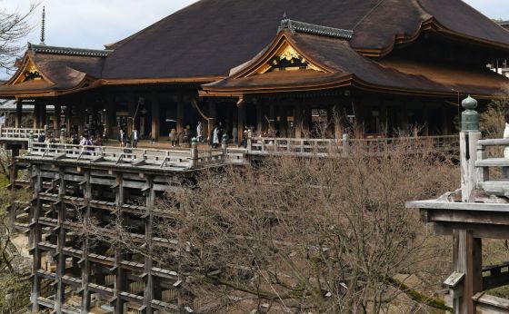 《京都》清水寺の本堂が３年ぶりに姿現す 修理を終えて