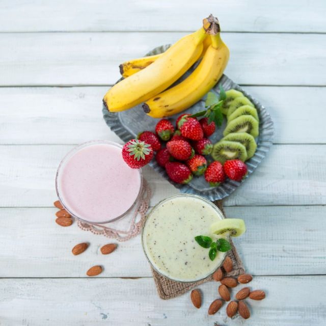 ４月の太陽光はあなどれない！　紫外線対策にぴったり、アーモンドミルクのアンチエイジングスムージー