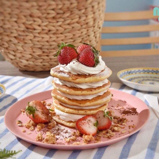 《江ノ島》ハワイアンレストラン「モケス」が潮風を感じる新店舗　ボリューム満点の限定パンケーキも