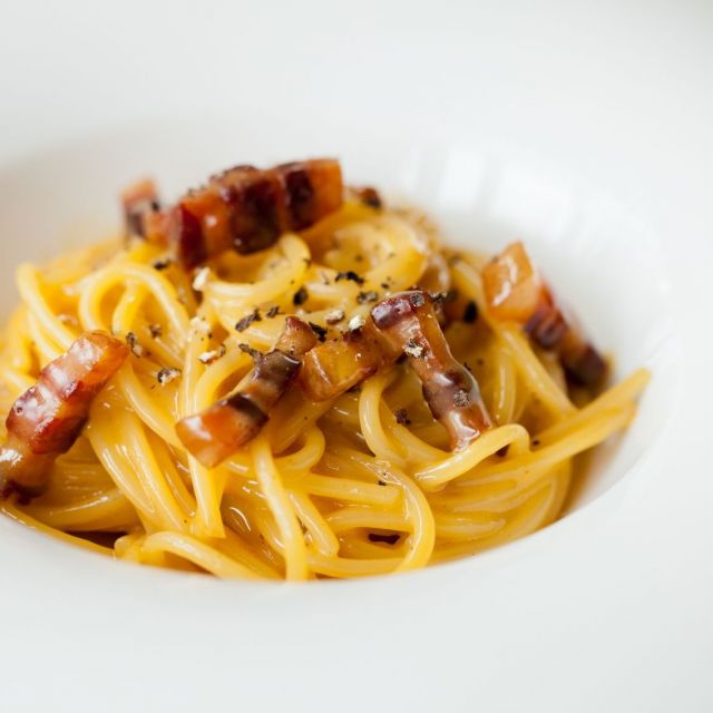 《参宮橋》軽やかな味わいのカルボナーラ  クリームを使わないシンプルな魅力