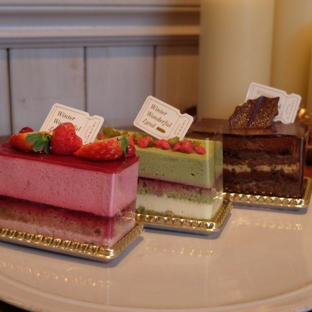 「パティスリー キハチ」で、クリスマスケーキを事前にお試し!