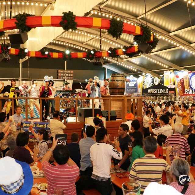 《横浜》赤レンガ倉庫でオクトーバーフェスト始まる