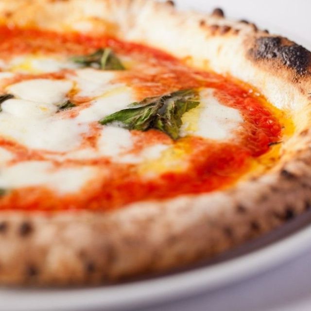 《恵比寿》ナポリで生まれ育ったシェフがつくる本物のピッツァ！