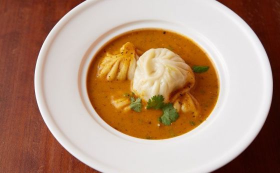 〖おうちでメトロポリターナ〗テイクアウトで楽しむ、ネパールの美食