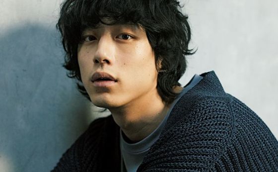 坂口健太郎《プロフェッショナルの肖像「PRO-FILE」》