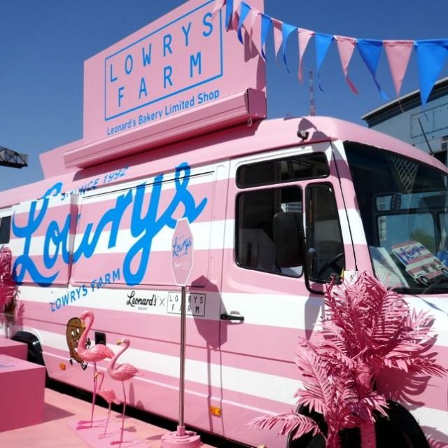 《豊洲など》人気マラサダ店、キュートなキッチンカー＆グッズが期間限定で登場！