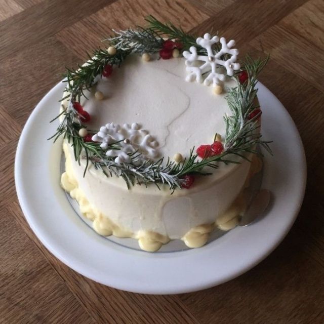 《新宿など》素材にこだわった、おいしいシュトレンとクリスマスケーキはいかが？