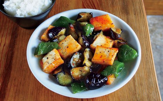 ボリューム満点ベジおかず！なすと厚揚げのスイートチリソース炒め《めしうまナイト》