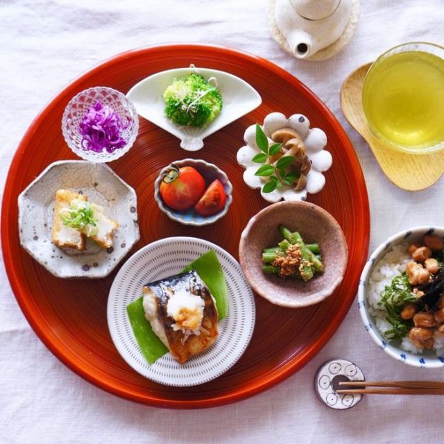 出来合い総菜も&ldquo;懐石&rdquo;の華やかさ　豆皿・そばちょこ&hellip;小さな器がブーム