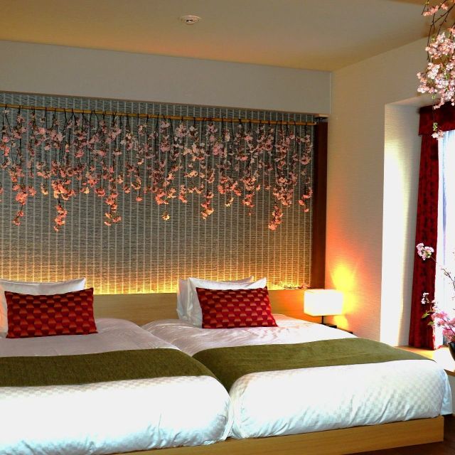 《京都》一年で最も美しい季節  部屋でもお花見が楽しめます  リーガロイヤルH