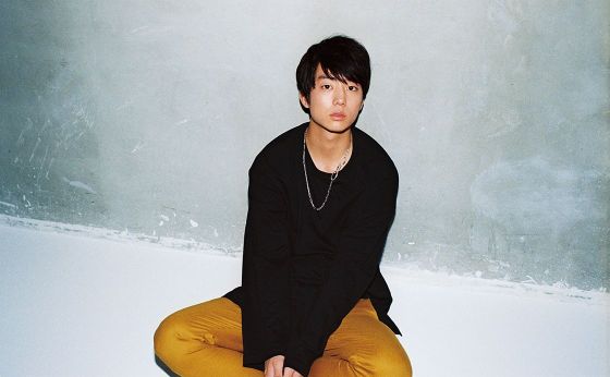 伊藤健太郎《プロフェッショナルの肖像「PRO-FILE」》