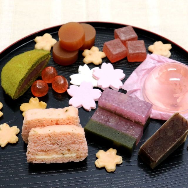 《横浜》満開の桜の和菓子を召し上がれ　高島屋