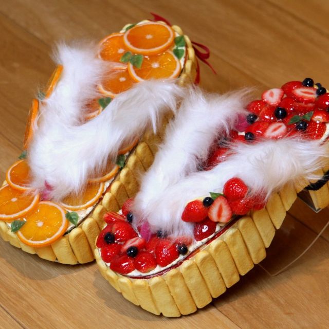 ​​《新宿》履いてもすてきなアートな下駄