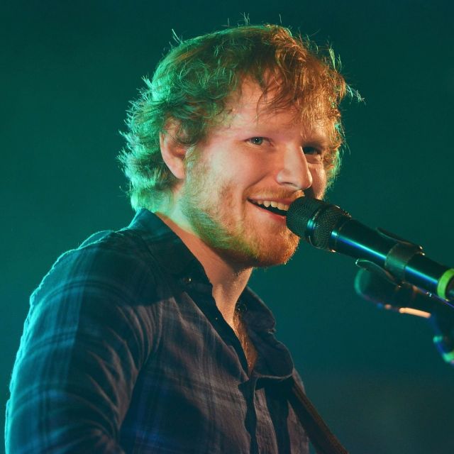 エド・シーランが音楽活動を再開、シングル２曲を同時リリース