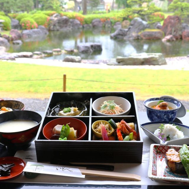 《京都》二条城の非公開庭園を眺めながらゆば粥の朝ごはんはいかが