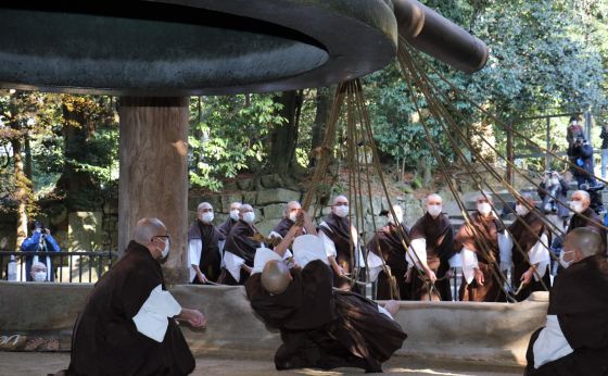 《京都》除夜の鐘の試しづき　知恩院で　31日はライブ配信