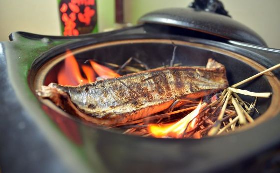 《神楽坂》夏の一夜に、歴史を感じる「ほろ酔い散歩」　薩長土肥の食材やお酒に偉人の子孫との語らいも