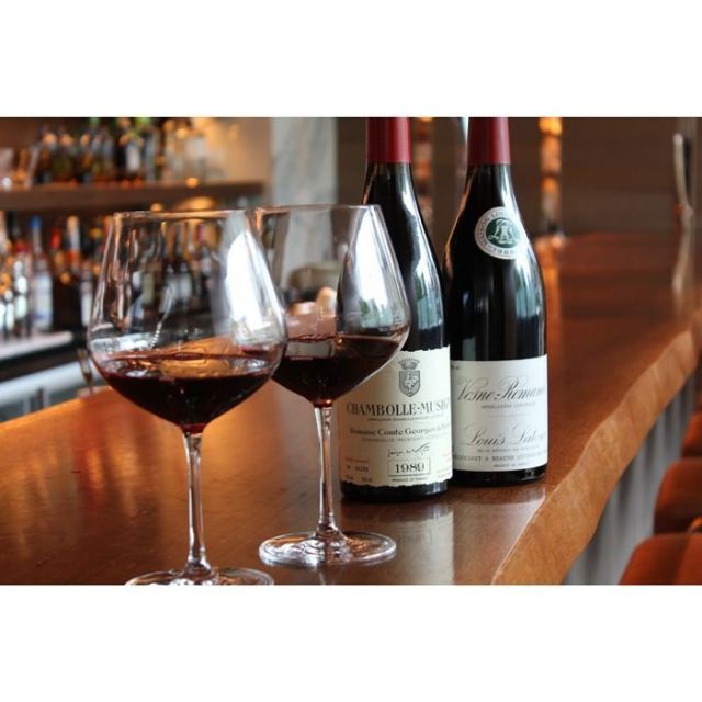 《赤坂見附》30年超熟成のビンテージワインをグラスで飲み比べ　