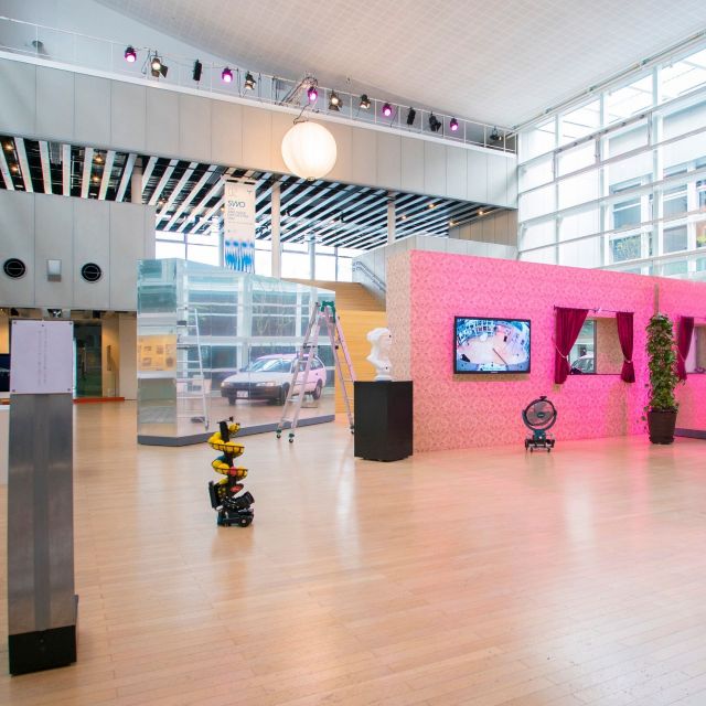 《山口》メディア・アートの今を刷新する展覧会、２組のアーティストが大規模な作品を発表