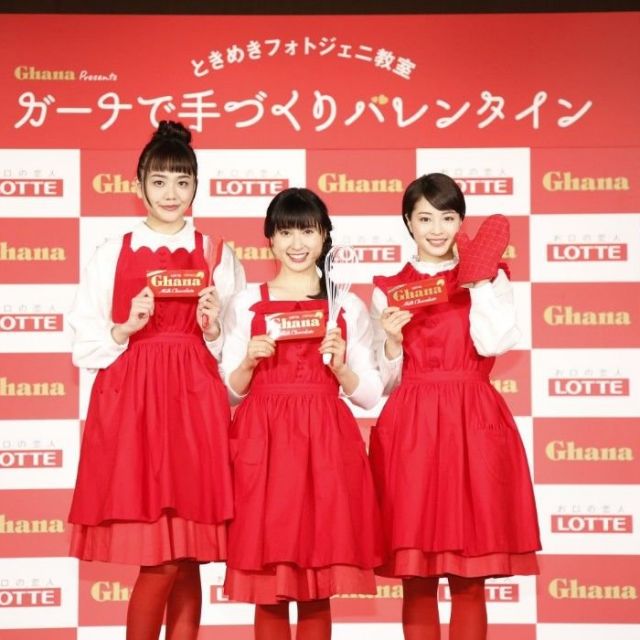 土屋太鳳、松井愛莉、広瀬すずが、SNS映えするガトーショコラのデコレーションに挑戦！