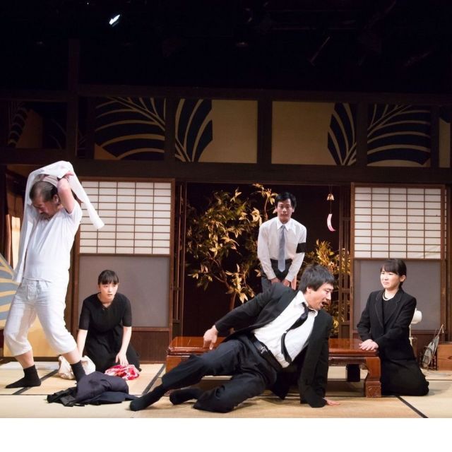 《赤坂見附》演劇ユニット「トローチ」の第３回公演『エキスポ』、赤坂 RED/THEATERで29日(日)まで上演