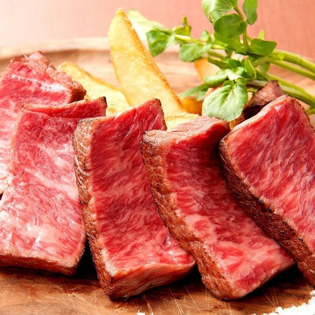 Ａ５神戸牛ステーキが2900円で　２月９日は〝肉の年の肉の日〟