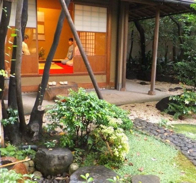 《水天宮前》都心で日本庭園を眺めつつはじめての茶道体験&hellip;ロイヤルパークホテルで秋を楽しむ