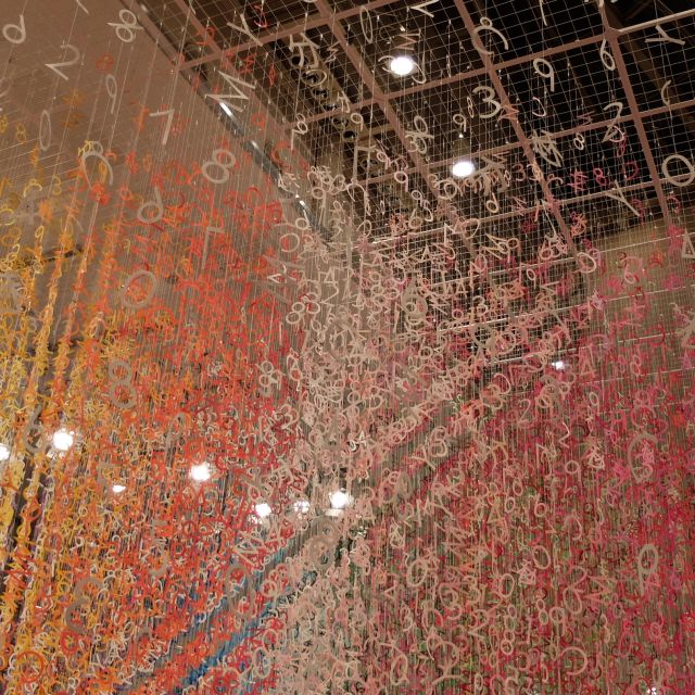 《表参道》&ldquo;1000色の世界&rdquo;を体感！　今治の染色技術展「IMABARI Color Show」