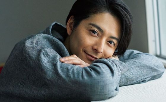 小池徹平《プロフェッショナルの肖像「PRO-FILE」》