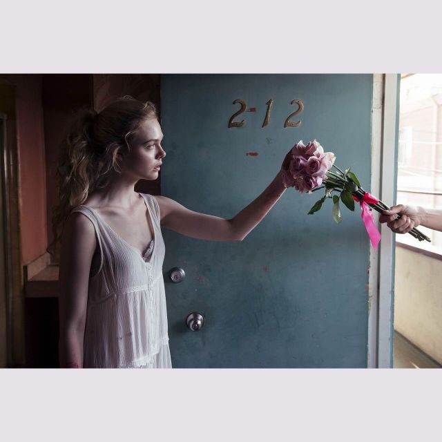 カンヌ映画祭で歓声と怒号が交錯　ファッション業界の嫉妬と欲望を描いた「ネオン・デーモン」のレフン監督