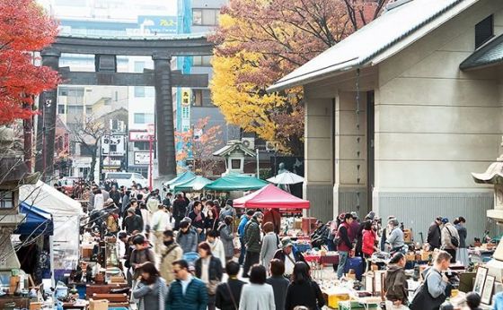 縁日&骨董市でぶらぶら ［ゆるりと門前仲町 02］