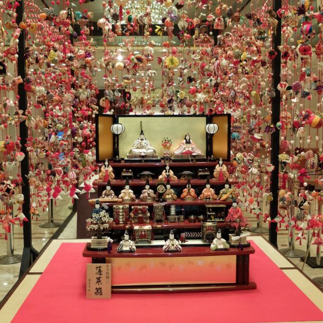 《新宿》大人女子のひな祭り、つるし飾りと50種類のカクテルを堪能