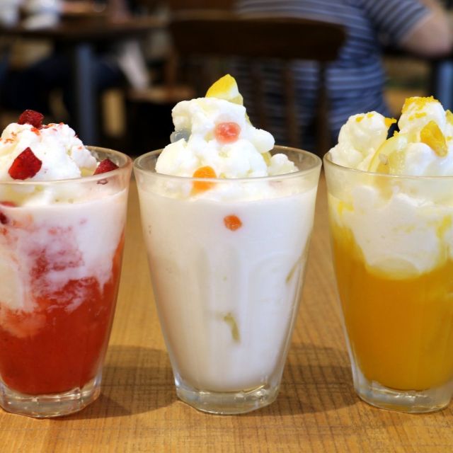 アフタヌーンティー・ティールームが「カルピス」とコラボメニュー