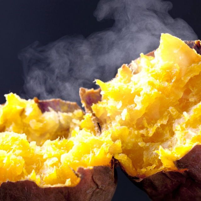 《品川》全国のあつあつホクホクの焼き芋が集合  「焼き芋テラス」