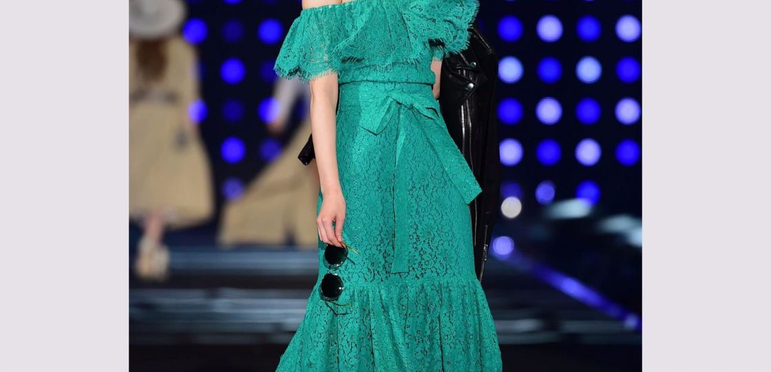 【東京ガールズコレクション】 20代女子の春夏ファッショントレンドは…「フェミ見せ」で大胆露出、透け素材で「NEWレイヤード」