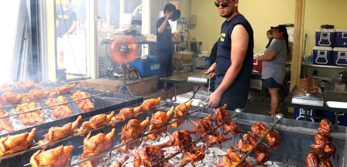 《鎌倉》ハワイで人気沸騰〝フリフリチキン〟の「RAY`S ORIGINAL BROILED CHICKEN」が日本初上陸