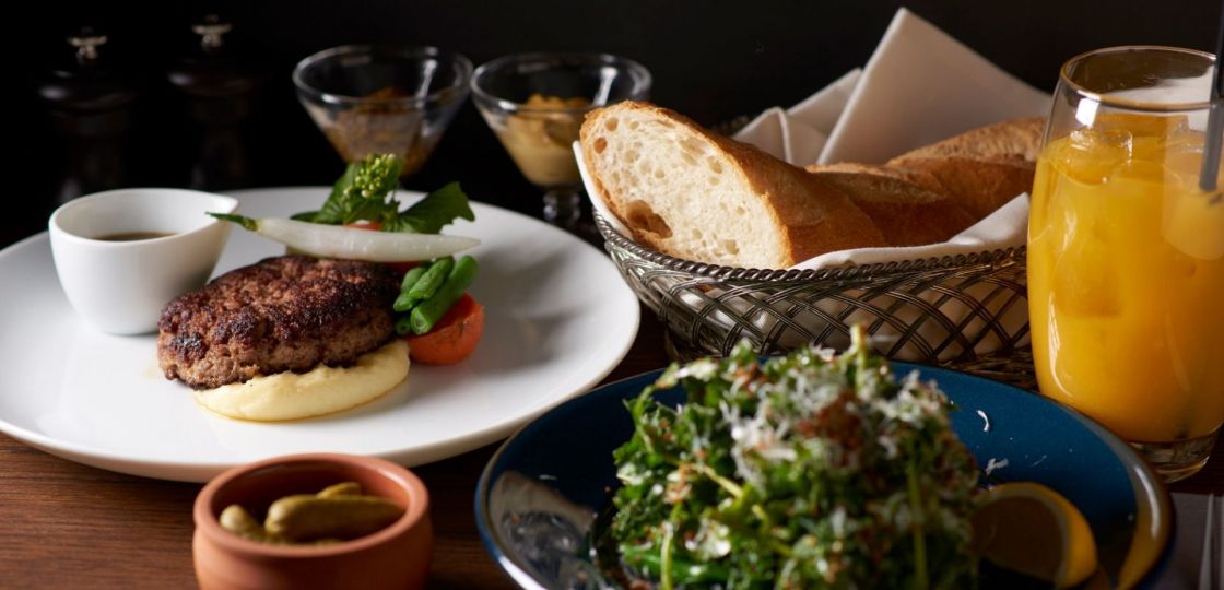 《外苑前》〝粋な大人が集う〟カフェ＆ビストロ『CAFE DE NATURE』がオープン