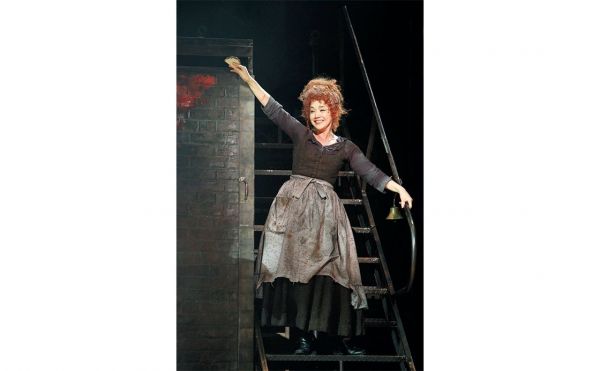 metro252_sweeney_todd_3.jpg