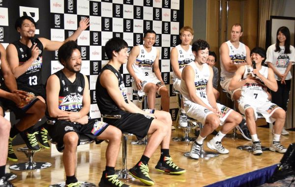 shinoyama watanabe.jpg