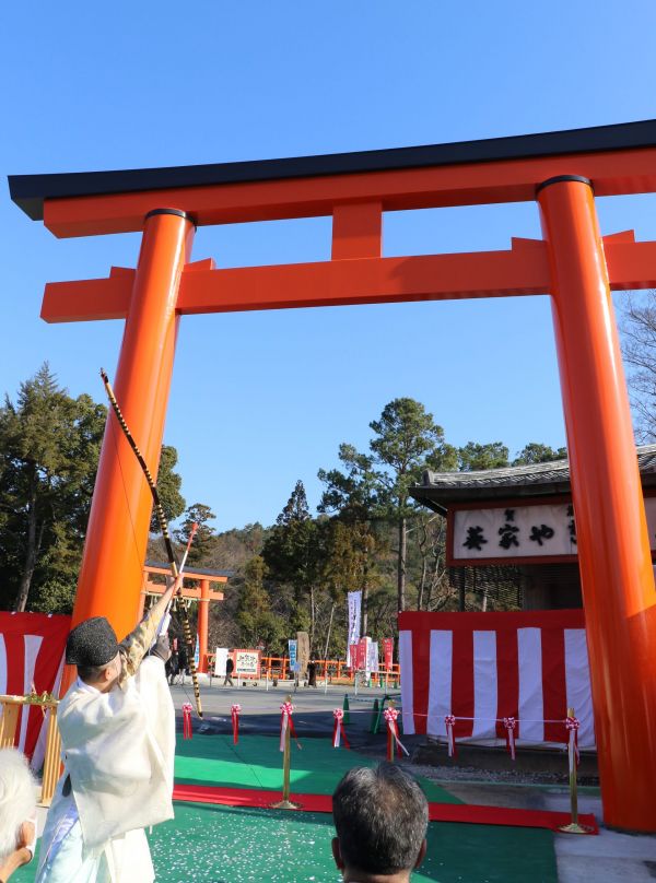 「上賀茂神社大鳥居のくぐり初め」⑥.jpg