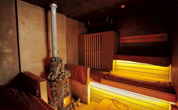 metro243_special_03_9.jpg